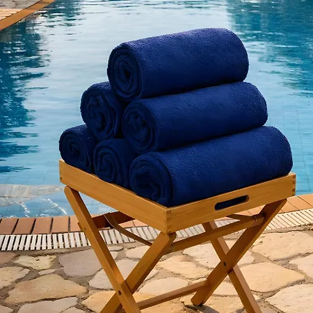 2br Balconies Pool 3 Гоувия
